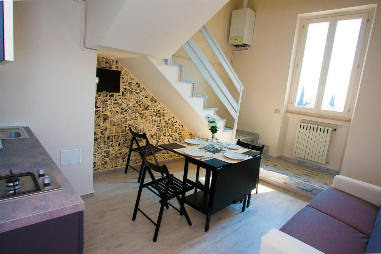 Garda Friends Apartments 托斯科拉诺-马德尔诺 外观 照片